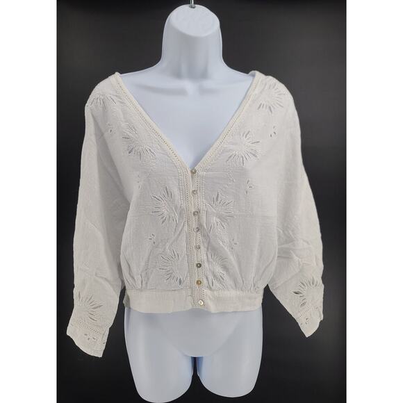 Lovestitch eyelit detail boho top with bell sleeve white sz small coastal beachy - Picture 4 of 13